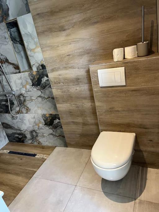 Maisonnette Avec Terrasse Avec Spa Privatif 루터바하 외부 사진